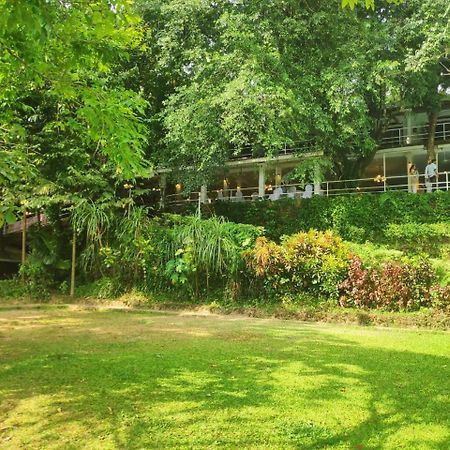 Plantation Hotel Helarambe Exterior foto